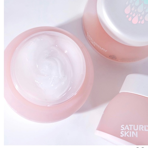 Saturday Skin Waterfall Glacier Water Cream - Picture 2 of 4